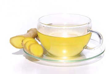 zázvorový čaj je oblíbený zvláště v zimním období